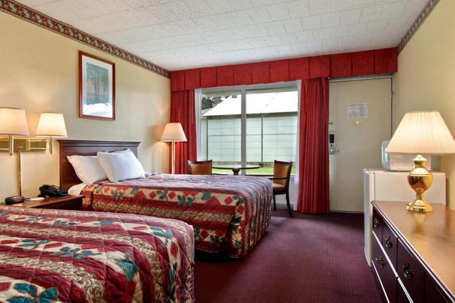 Days Inn East Stroudsburg Habitación foto