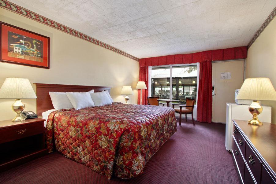 Days Inn East Stroudsburg Habitación foto